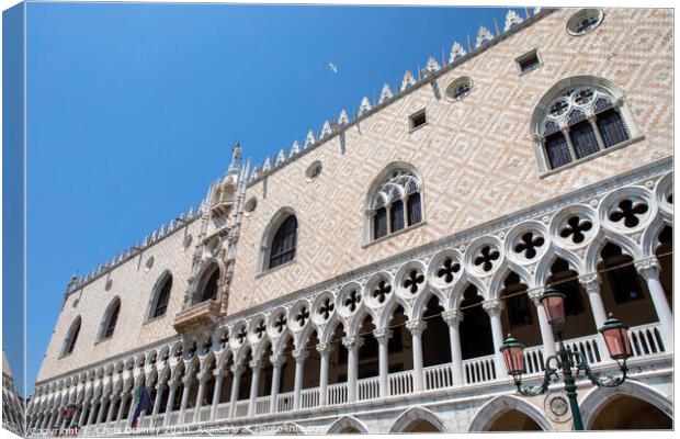 Doges Palace or Palazzo Ducale in Venice Canvas Print by Chris Dorney