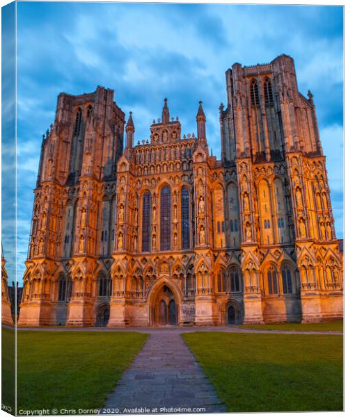 Wells Cathedral in Somerset Canvas Print by Chris Dorney