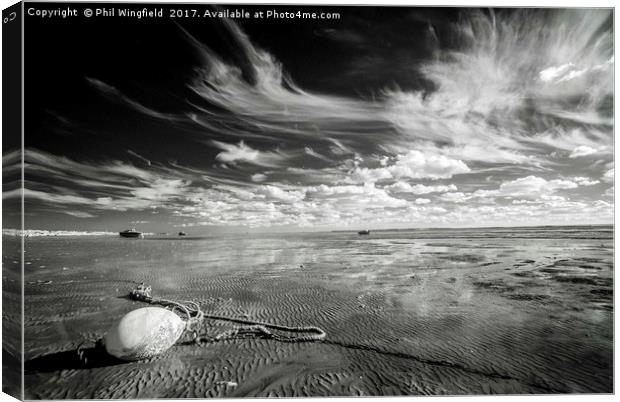 Southend Seascape 2 Canvas Print by Phil Wingfield