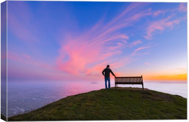 Trevose head bench with a view Canvas Print by Simon Maycock