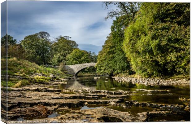 Autumn at Stainforth  Canvas Print by kevin cook