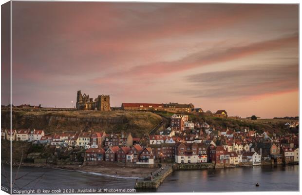 evening light whitby Canvas Print by kevin cook