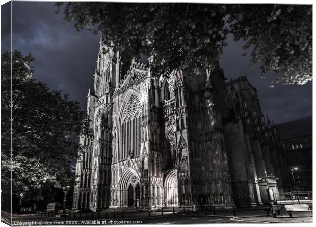 York minster Canvas Print by kevin cook