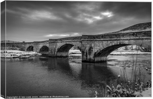 burnsall bridge Canvas Print by kevin cook