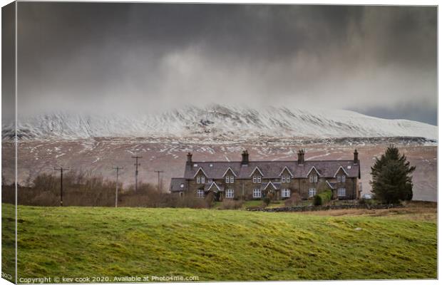 Whernside  in the snow Canvas Print by kevin cook