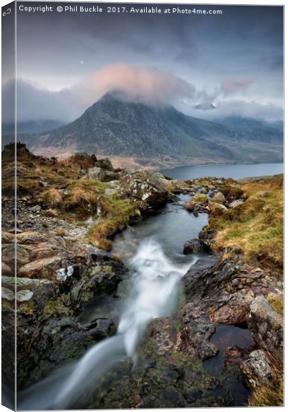 Tryfan Moon Canvas Print by Phil Buckle