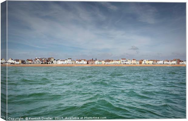 Deal from the water Canvas Print by Kentish Dweller