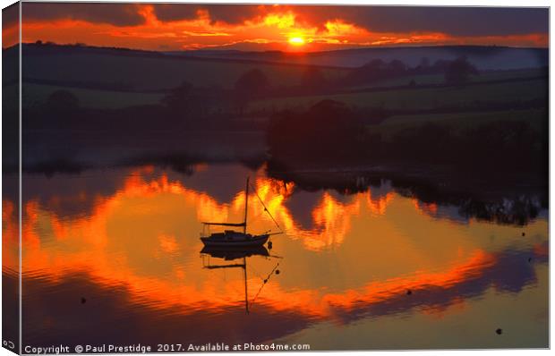 Kingsbridge Estuary Sunset Canvas Print by Paul F Prestidge