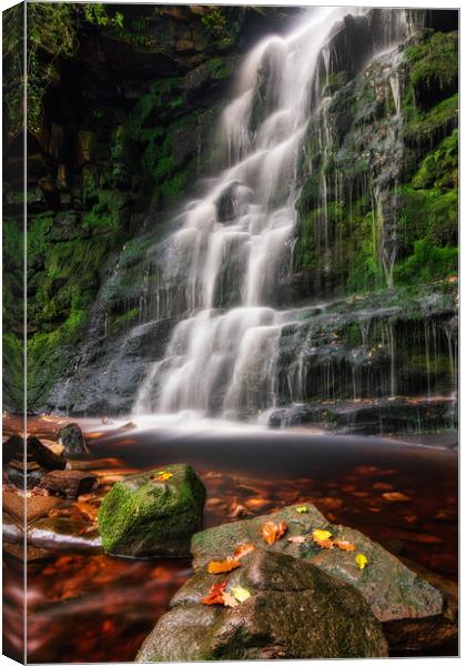 Outdoor water Canvas Print by Graham Morris