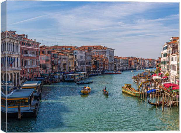 Rialto Station in Grand Canal Canvas Print by Darryl Brooks