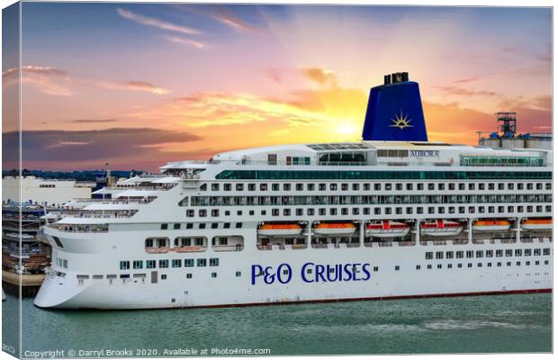 P and O Aurora in Southampton Canvas Print by Darryl Brooks