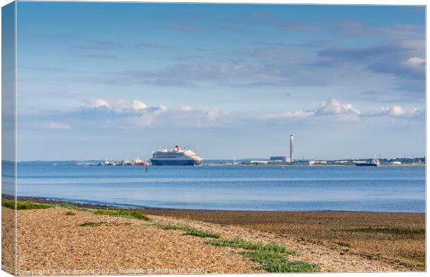 View across Southampton Water, England, UK Canvas Print by KB Photo