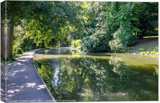 The Dam in The Rai park, High Wycombe Canvas Print by Kevin Hellon