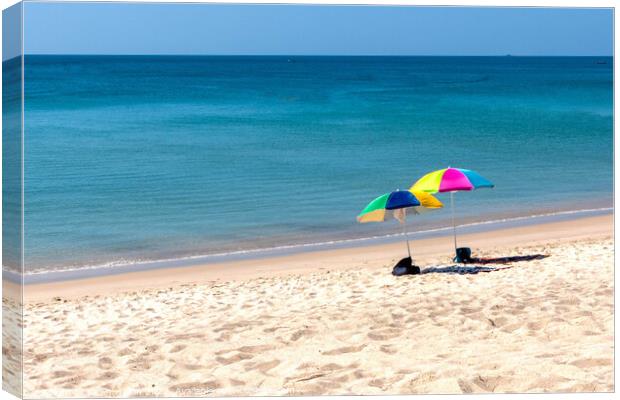 Beach life Canvas Print by Kevin Hellon