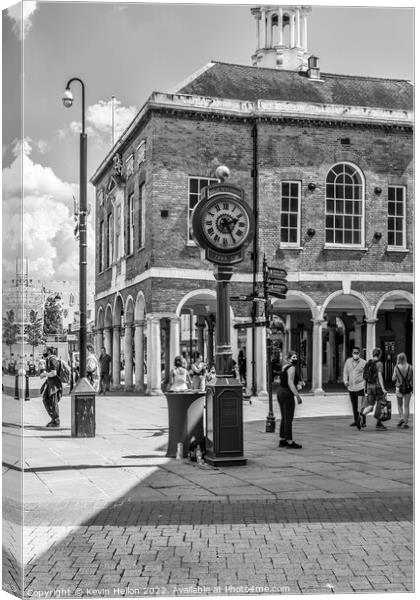 The Millenium Clock anf the Guidhall, High Wycombe, Canvas Print by Kevin Hellon