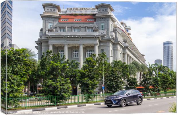 Car driving past the Fullerton Hotel  Canvas Print by Kevin Hellon