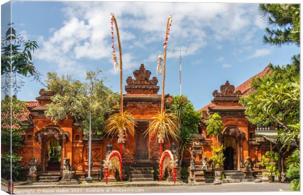 Hindu temple, Bali, Indonesia Canvas Print by Kevin Hellon