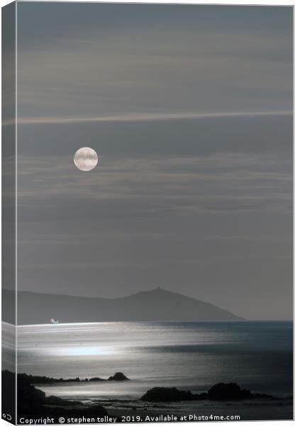 Harvest Moon rises over the Rame Head peninsula Canvas Print by stephen tolley