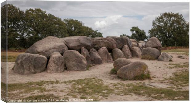 Old stone grave like a big dolmen in Drenthe Holland Canvas Print by Chris Willemsen