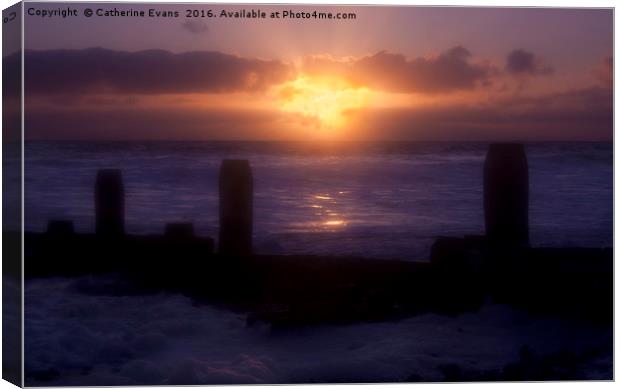 Sunrise at Overstrand Canvas Print by Catherine Fowler