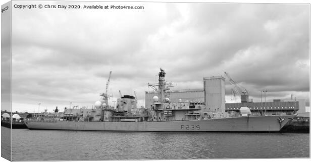 HMS Richmond Canvas Print by Chris Day