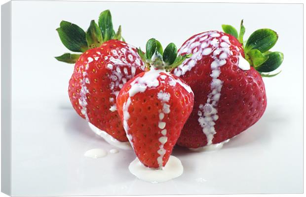 Strawberries and cream Canvas Print by Chris Day