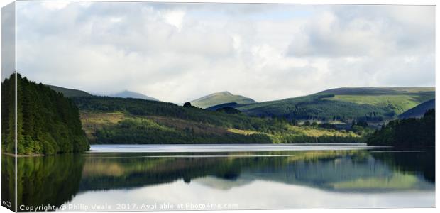 Cribyn Reflection in Pontsticill Reservoir. Canvas Print by Philip Veale