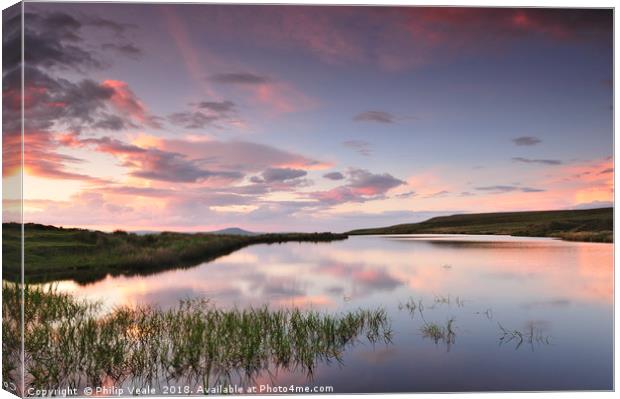 Keepers Pond Blaenavon at Sunset. Canvas Print by Philip Veale