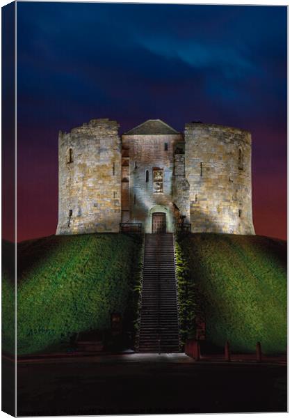 Clifford's Tower in York. Canvas Print by Chris North