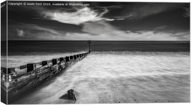 Swanage Seafront Canvas Print by Kevin Ford