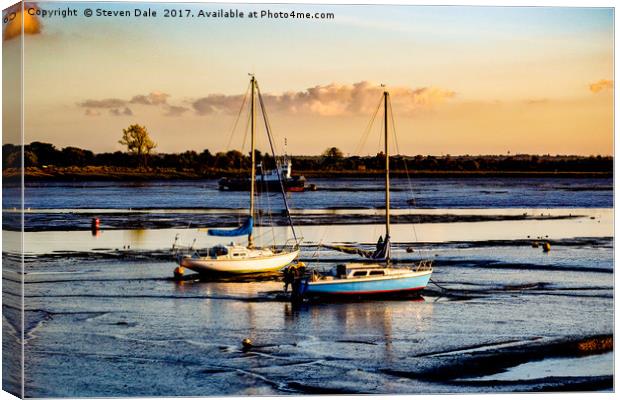 Looming Tide: Boats at Heybridge Basin Canvas Print by Steven Dale