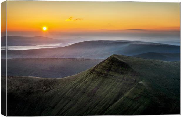 Sunrise over the Brecon Beacons Canvas Print by Karl McCarthy