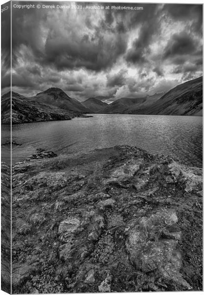 cloudy day at Wastwater in the Lake District (mono) Canvas Print by Derek Daniel