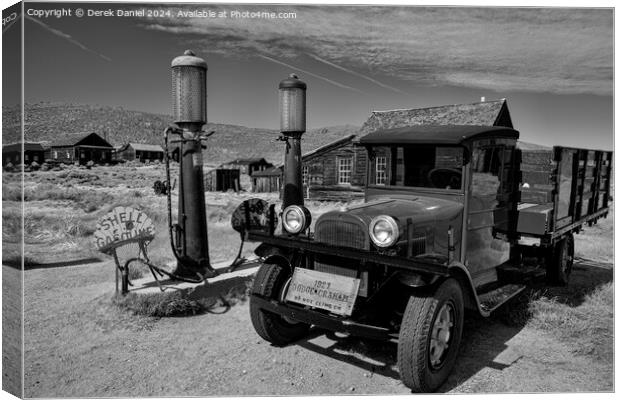 Bodie State Historic Park (mono) Canvas Print by Derek Daniel