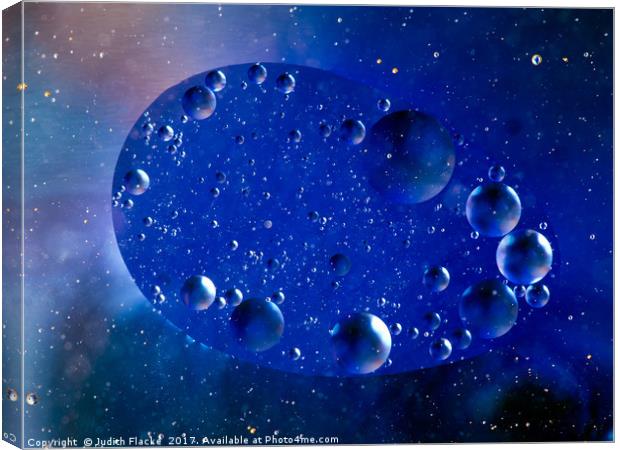 Worlds within worlds. Bubbles within bubbles.  Blu Canvas Print by Judith Flacke