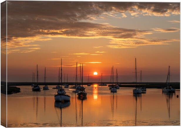 Dawn over Wells-next-the-sea, Norfolk coast Canvas Print by Andrew Sharpe