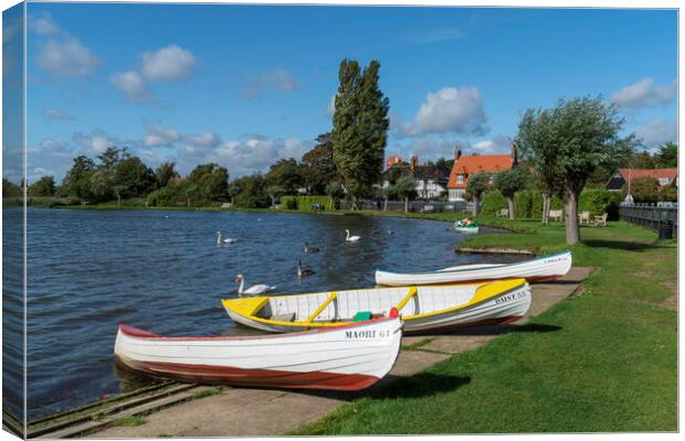 Thorpeness, 28th September 2019 Canvas Print by Andrew Sharpe