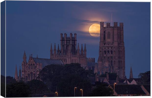 Harvest Moon setting over Ely Cathedral, 21st September 2021 Canvas Print by Andrew Sharpe