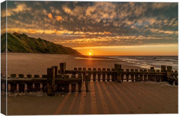 Sunset over Mundesley, Norfolk, 19th June 2022 Canvas Print by Andrew Sharpe