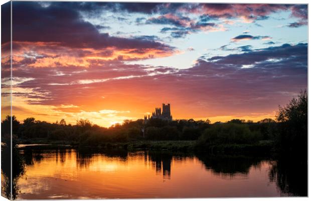 Sunset behind Ely Cathedral, 28th September 2022 Canvas Print by Andrew Sharpe