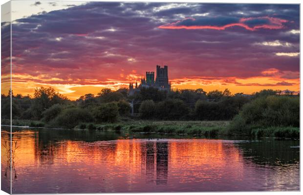 Sunset behind Ely Cathedral, 28th September 2022 Canvas Print by Andrew Sharpe