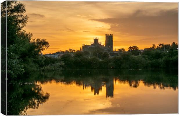 Sunset from Roswell Pits Nature Reserve, looking towards Ely Cat Canvas Print by Andrew Sharpe