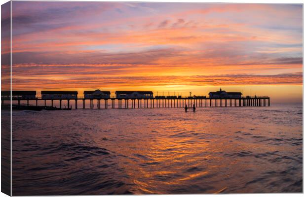 Dawn over Southwold Pier, 10th June 2017 Canvas Print by Andrew Sharpe