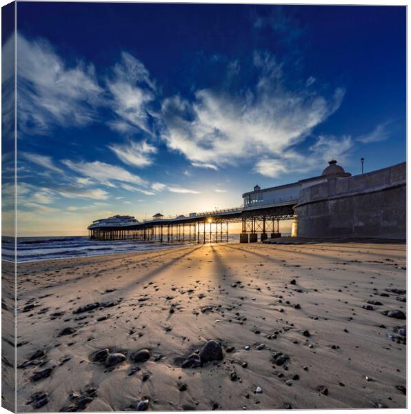 Cromer dawn, 24th May 2016 Canvas Print by Andrew Sharpe
