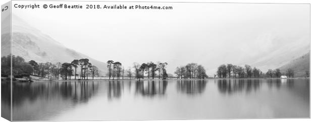 Buttermere reflections The Lake District Cumbria Canvas Print by Geoff Beattie