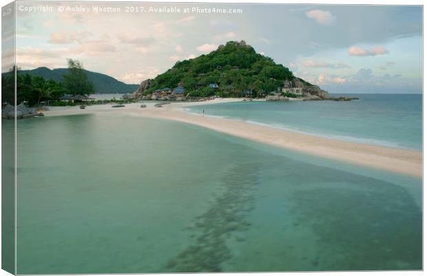 Early Morning on Koh Nang Yuan, Thailand Canvas Print by Ashley Wootton