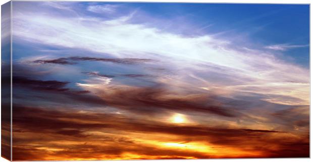 Sunset Sky Canvas Print by Linda More