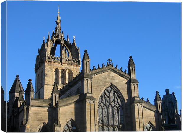 St Giles Cathedral, Edinburgh Canvas Print by Linda More