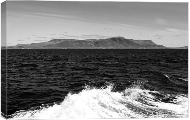 Ocean waves and Esja mountain range near Reykjavik Canvas Print by Linda More