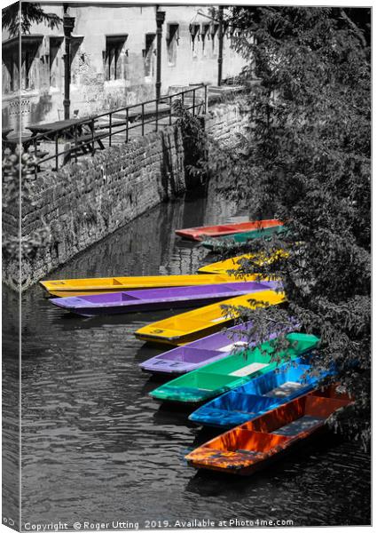 Colourful Oxford Punts Canvas Print by Roger Utting